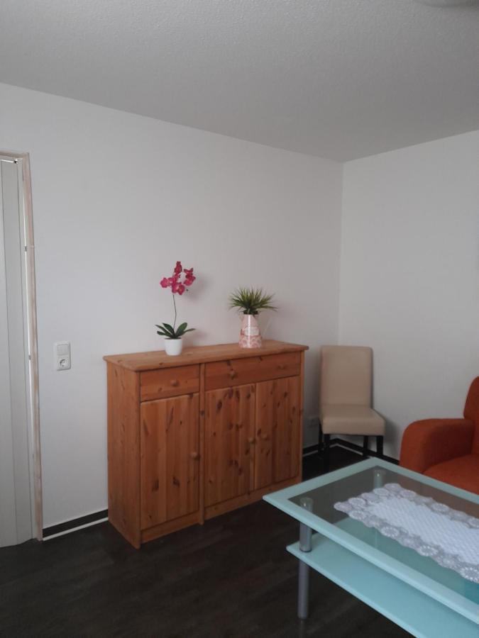 Zimmervermietung Bully Apartment Meyenburg  ภายนอก รูปภาพ